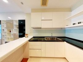 1 Bedroom Apartment for rent at Bright Sukhumvit 24, Khlong Tan