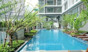 Кондо, 2 спальни на продажу в Huai Khwang, Бангкок Ideo Mobi Rama 9