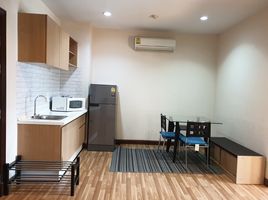 1 Bedroom Condo for sale at PG Rama IX, Huai Khwang