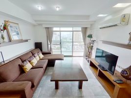 3 Bedroom Apartment for rent at Royal Castle, Khlong Tan Nuea