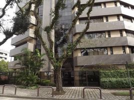 4 Schlafzimmer Haus zu vermieten im Curitiba, Matriz, Curitiba, Parana