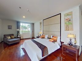 4 Bedroom Apartment for rent at Piyathip Place, Khlong Tan Nuea