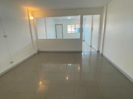 2 Bedroom Townhouse for sale at Muban Sena 88, Nuan Chan, Bueng Kum, Bangkok