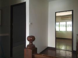 2 Schlafzimmer Reihenhaus zu vermieten im Baan 84 Mansion, Wang Thonglang