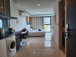 Studio Wohnung zu verkaufen im Wongamat Tower, Na Kluea, Pattaya