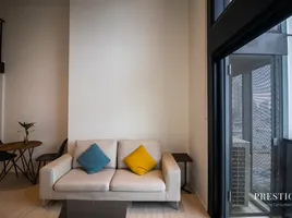 1 спален Квартира в аренду в The Lofts Silom, Si Lom