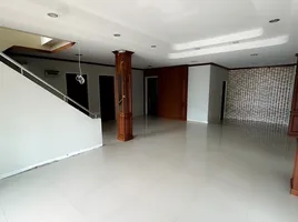 5 Bedroom House for sale at Sansai Park Ville 2, San Sai Noi