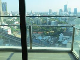 1 спален Кондо на продажу в Aequa Sukhumvit 49, Khlong Tan Nuea