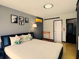 1 Schlafzimmer Wohnung zu verkaufen im Villa Navin, Nong Prue, Pattaya