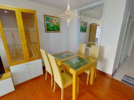 2 Bedroom Apartment for sale at Asoke Place, Khlong Toei Nuea