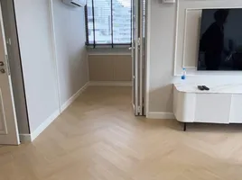 3 Schlafzimmer Wohnung zu vermieten im Supalai Place, Khlong Tan Nuea