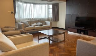 3 Bedrooms Condo for sale in Khlong Tan Nuea, Bangkok Baan Suanpetch