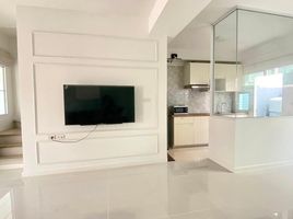 3 Bedroom Townhouse for rent at Indy Bangna Ramkhaemhaeng 2, Dokmai