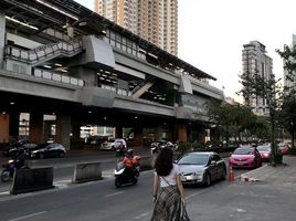  Ganzes Gebäude zu verkaufen in Khlong San, Bangkok, Bang Lamphu Lang