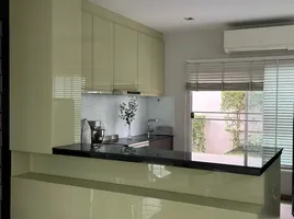 5 спален Дом на продажу в Casa Premium Wongwaen - Onnut, Dokmai