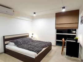 2 Bedroom Condo for sale at Lake View Muang Thong Thani, Ban Mai, Pak Kret