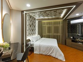 4 Bedroom Condo for rent at Belle Grand Rama 9, Huai Khwang, Huai Khwang