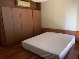 2 Schlafzimmer Appartement zu vermieten im Noble 09 Ruamrudee, Lumphini