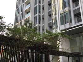 1 Schlafzimmer Appartement zu vermieten im Edge Sukhumvit 23, Khlong Toei Nuea