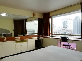 1 спален Кондо в аренду в Sukhumvit Suite, Khlong Toei Nuea