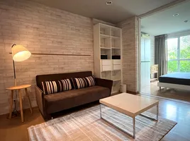 1 Schlafzimmer Wohnung zu vermieten im Hive Sukhumvit 65, Phra Khanong Nuea