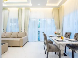 3 спален Дом for sale in Паттайя Чонбури, Huai Yai