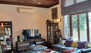 9 Bedrooms Villa for sale in Nong Ngu Lueam, Nakhon Pathom 