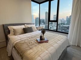 1 Schlafzimmer Appartement zu vermieten im XT Ekkamai, Khlong Tan Nuea