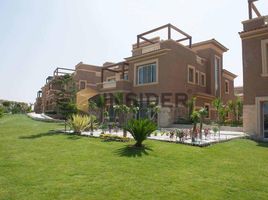 4 Bedroom Villa for sale at La Nuova Vista, North Investors Area, New Cairo City