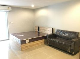 Studio Apartment for rent at Regent Home 7/2 Sukhumvit, Bang Na, Bang Na