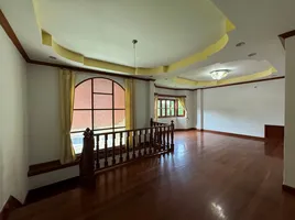 5 Bedroom House for sale in Chalong, Phuket Town, Chalong