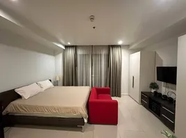 Studio Condo for rent at The Prime 11, Khlong Toei Nuea