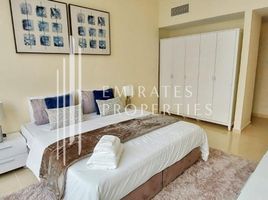 2 Schlafzimmer Appartement zu verkaufen im Orient Towers, Orient Towers, Al Bustan