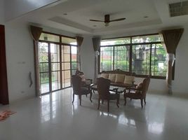 5 спален Дом в аренду в Narasiri Pattanakarn-Srinakarin, Suan Luang