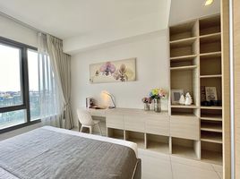 Studio Condo for rent at The Lofts Ekkamai, Phra Khanong