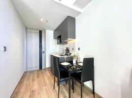 Studio Wohnung zu vermieten im Andromeda Condominium, Nong Prue