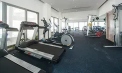 Фото 3 of the Fitnessstudio at The View