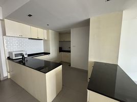 2 Schlafzimmer Appartement zu vermieten im Villa Bajaj, Khlong Toei Nuea