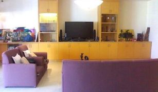 3 Bedrooms Condo for sale in Khlong Toei Nuea, Bangkok Las Colinas