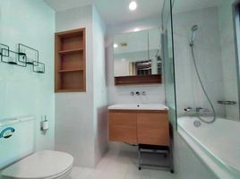 1 Bedroom Apartment for sale at The Seed Musee, Khlong Tan