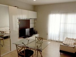 1 Bedroom Apartment for sale at Noble Reveal, Phra Khanong Nuea