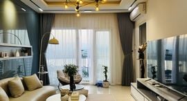 Available Units at Monarchy