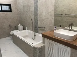 6 спален Вилла for sale in Паттайя, Pong, Паттайя