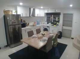 3 Bedroom Townhouse for sale at Sabaijai Village, Nong Prue