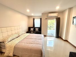 Studio Condo for sale at Baan Krungthai Condotel, Wat Ket