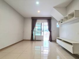 3 Schlafzimmer Reihenhaus zu verkaufen im J City Rattanathibet – Bangbuathong, Bang Bua Thong, Bang Bua Thong