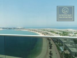 1 बेडरूम अपार्टमेंट for sale at Gateway Residences, Mina Al Arab