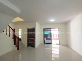 3 Bedroom Townhouse for sale in Bang Bua Thong Nonthaburi, Bang Khu Rat, Bang Bua Thong, Nonthaburi, Thailand