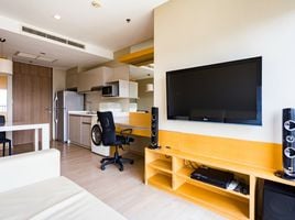 1 Schlafzimmer Wohnung zu vermieten im Noble Remix, Khlong Tan