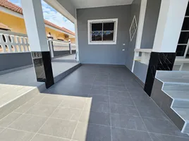 3 Bedroom House for rent at Chokchai Village 5, Nong Prue